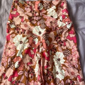 Aerie cross waist biker shorts, size medium